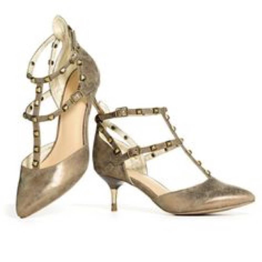 NWOB Mark Studded Pumps
